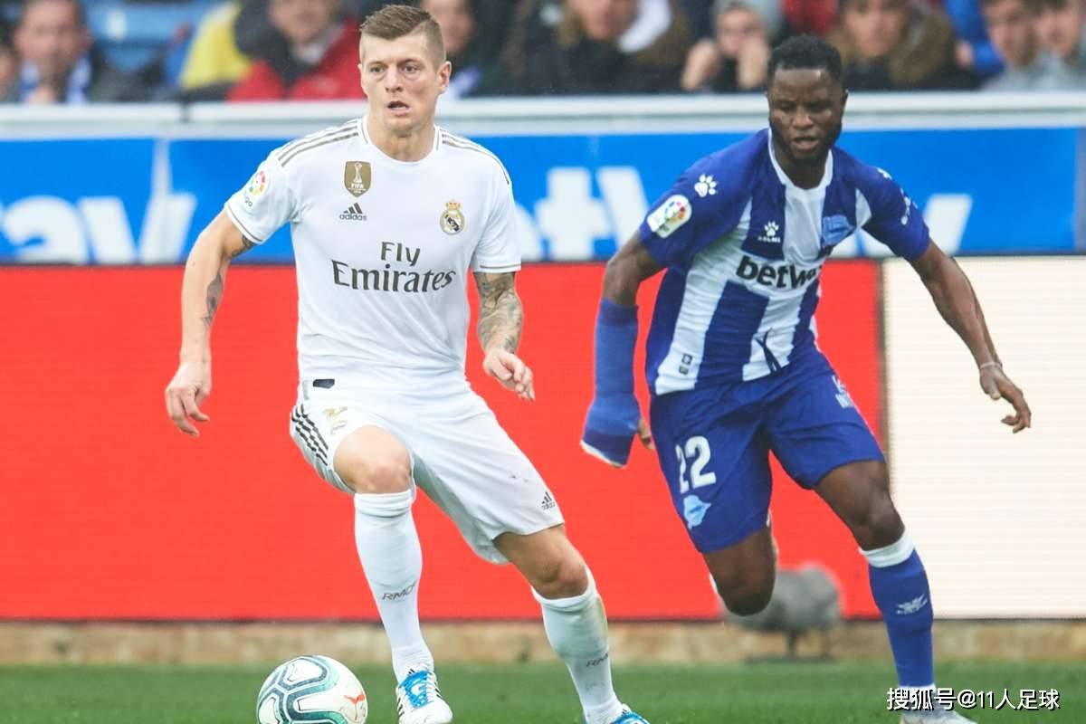 转折点！俄克拉荷马雷霆官宣签约，西甲赛后攻防权衡，更衣室稳定，球探报告显示潜力的简单介绍