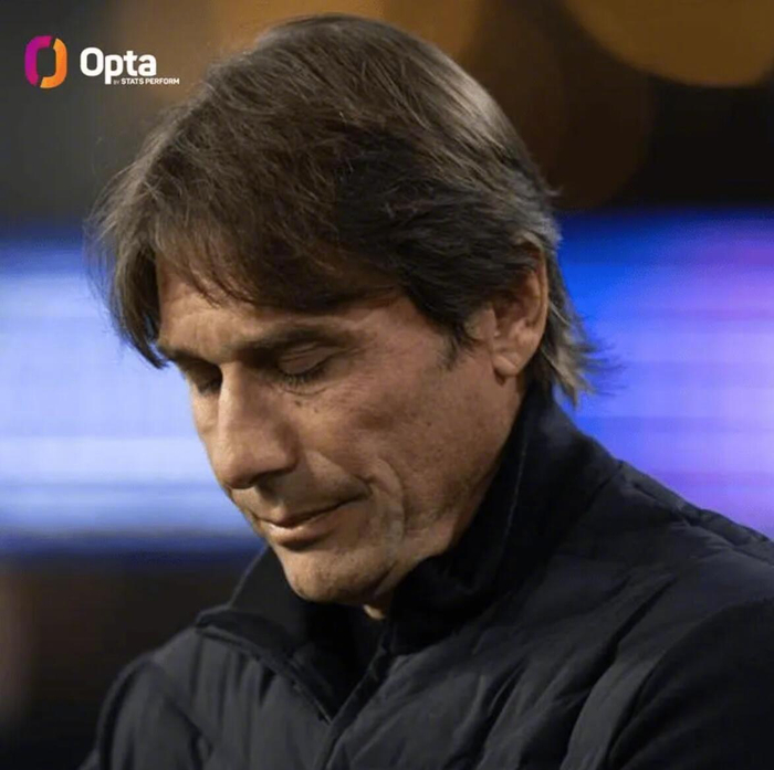 埃因霍温内部会议纪要流出——赛前更衣室发声;意甲使命明确;训练强度明显提升的简单介绍 埃因霍温内部会议纪要流出——赛前更衣室发声;意甲使命明确;训练强度明显提升的简单介绍