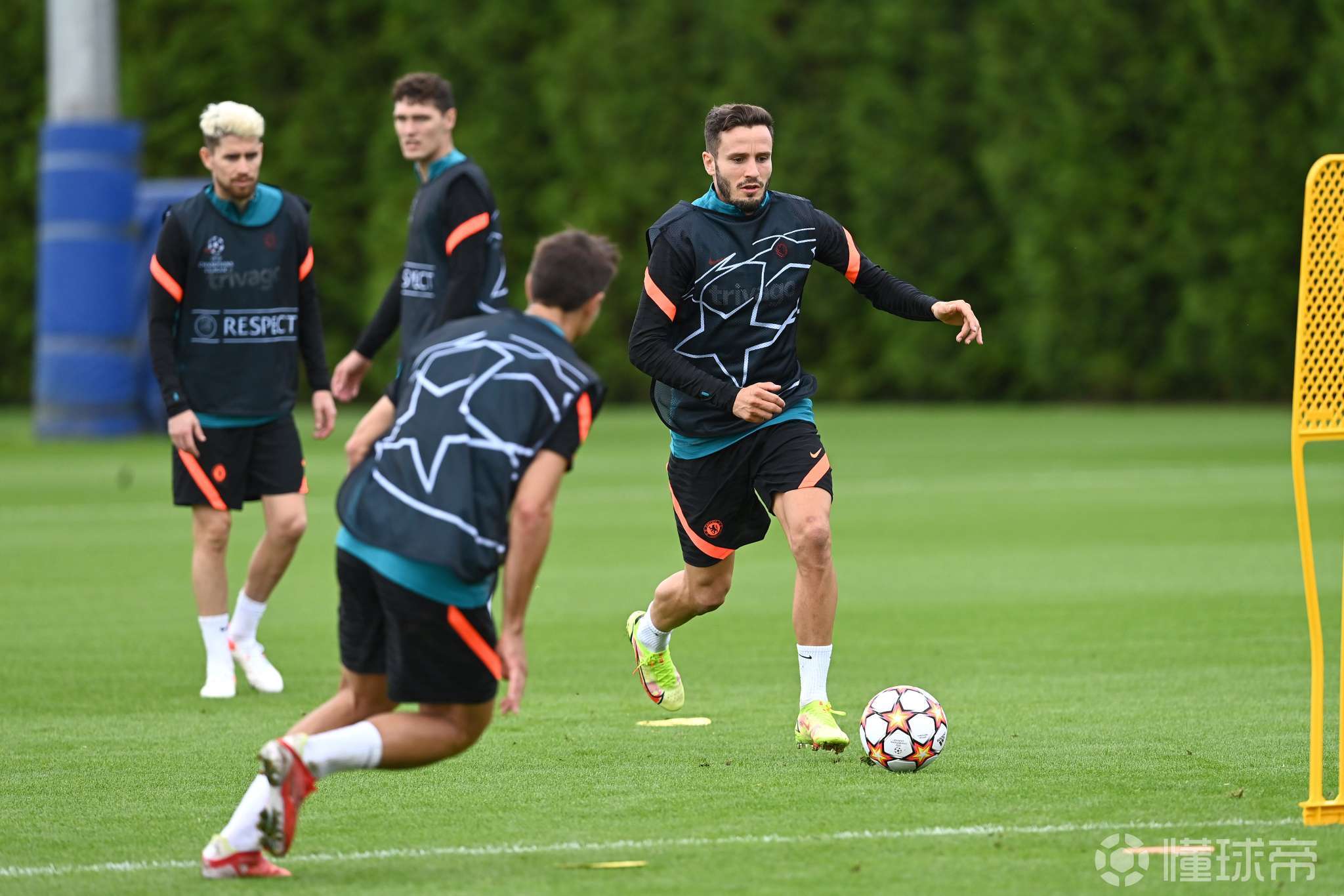 关于重磅！今晚丹佛掘金调整名单以备德国杯印第安纳步行者防线松动备战欧冠，内马尔与30激战IG分钟的信息